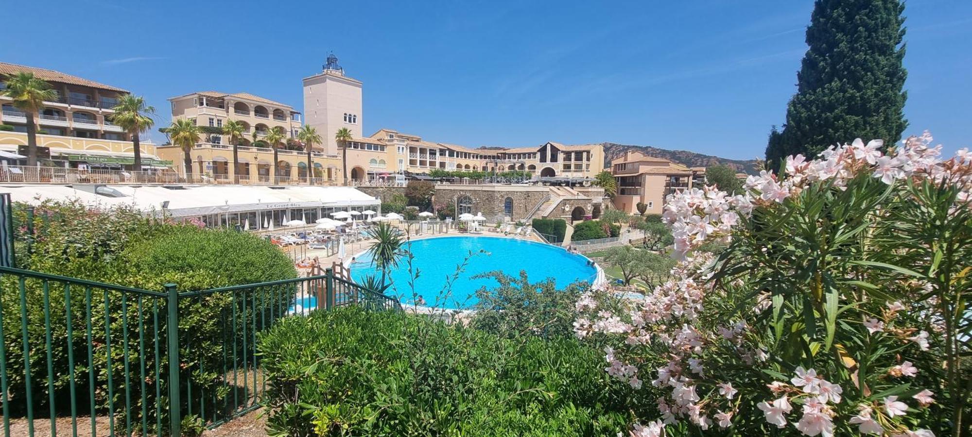 Agay Cap Esterel Le Hameau F2 Clim Plein Sud Dernier Etage Magnifique Vue Mer Saint-Raphaël Exterior foto
